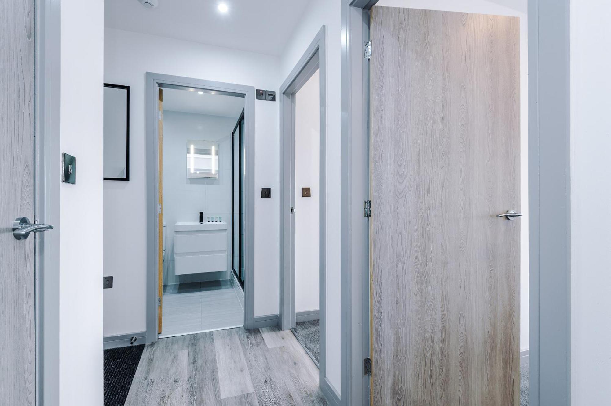 Charles House Serviced Apartments Preston  Dış mekan fotoğraf