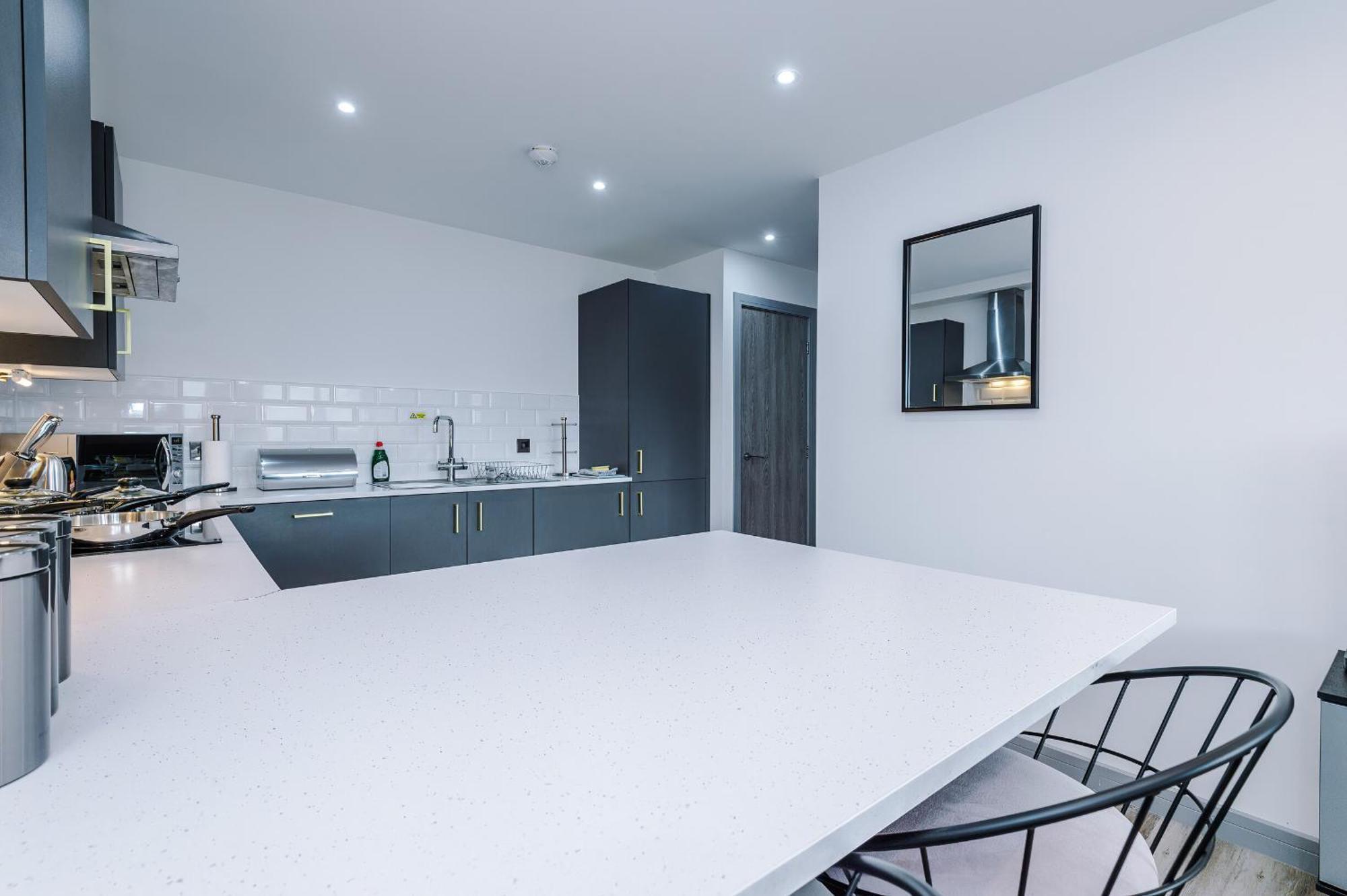 Charles House Serviced Apartments Preston  Dış mekan fotoğraf