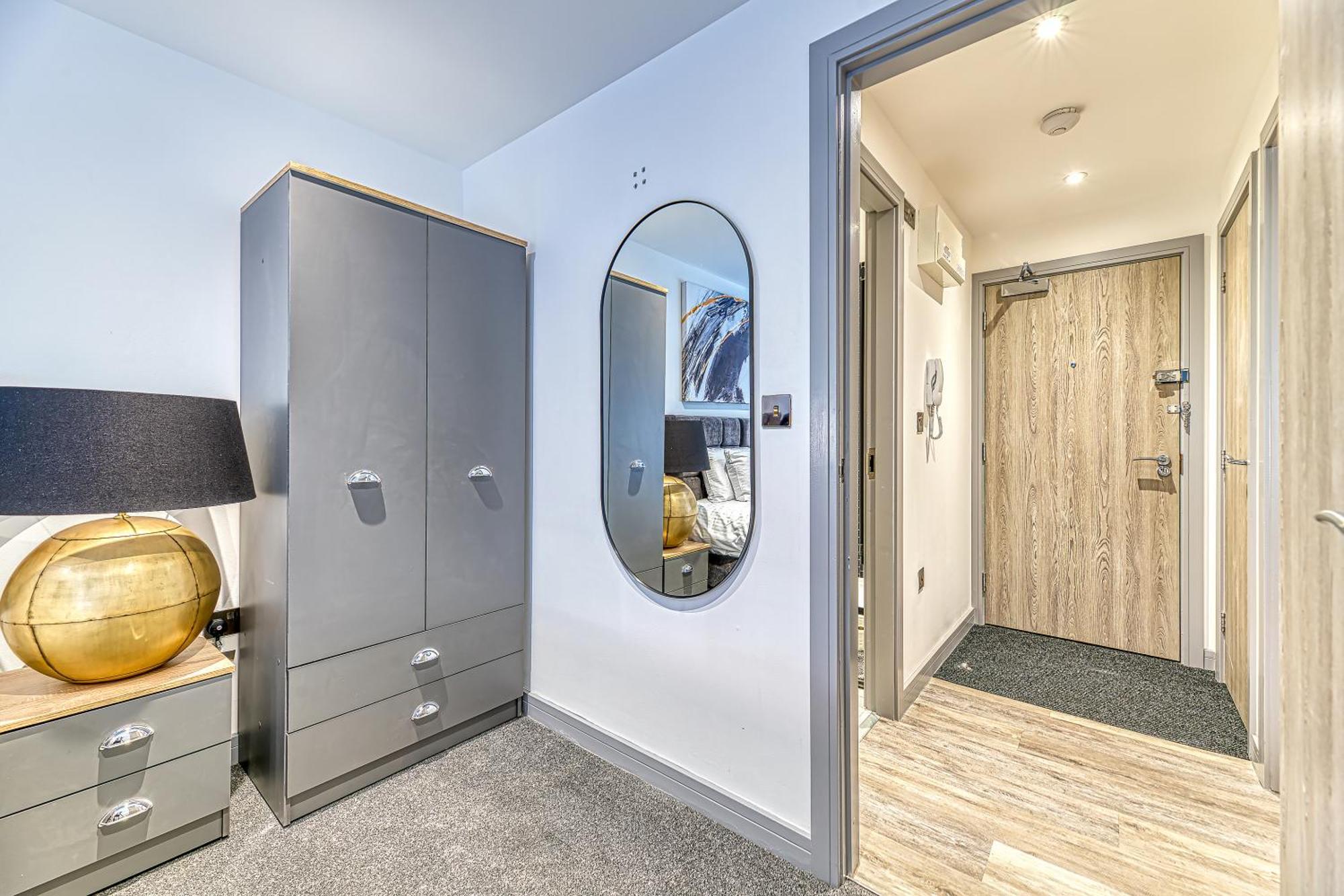 Charles House Serviced Apartments Preston  Dış mekan fotoğraf
