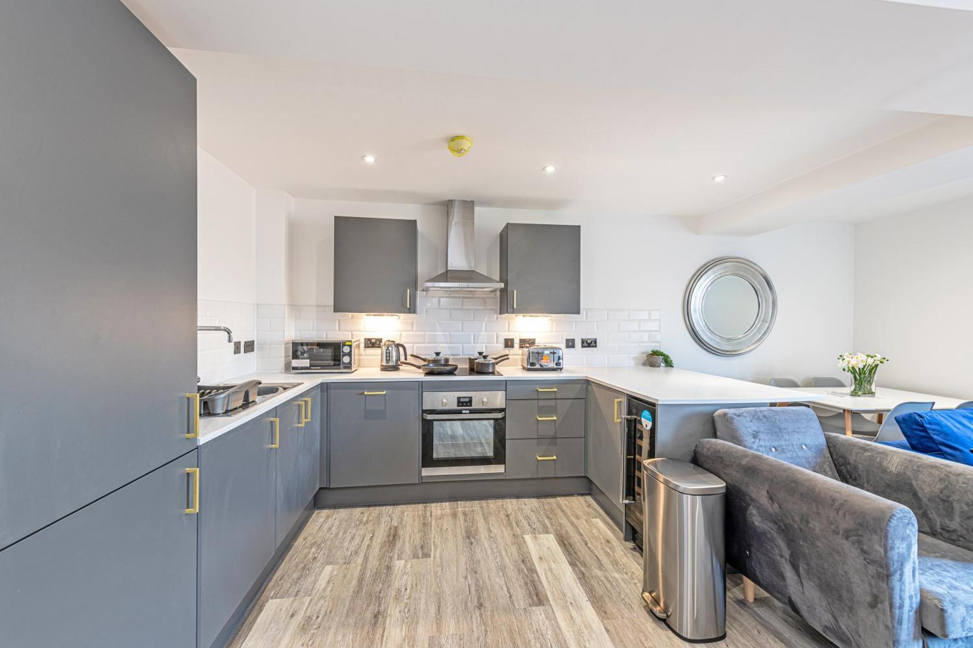 Charles House Serviced Apartments Preston  Dış mekan fotoğraf