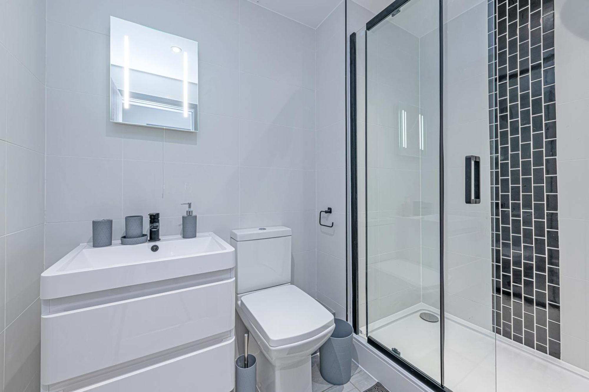 Charles House Serviced Apartments Preston  Dış mekan fotoğraf